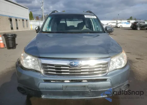 2009 Subaru Forester 2.5X Premium из США, поврежденный, VIN JF2SH63669H753777